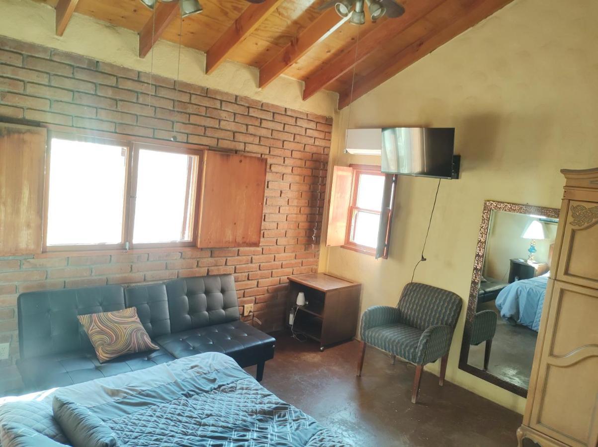 Rancho Los Amigos Cabin Lodge エンセナダ エクステリア 写真